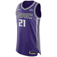 Load image into Gallery viewer, 21 - Men's Nike Deyonta Davis Purple Sacramento Kings Authentic Sponsor Patch Jersey – Icon Edition