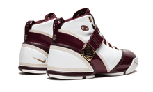 Load image into Gallery viewer, Nike Zoom Lebron 5 WHITE/WHITE-MTLLC GOLD-DP MRN