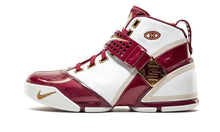 Load image into Gallery viewer, Nike Zoom Lebron 5 WHITE/WHITE-MTLLC GOLD-DP MRN