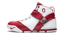 Load image into Gallery viewer, Nike Zoom Lebron 5 WHT/VRSTY RD-MTLLC SLVR (OSU)