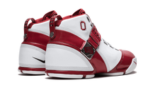 Load image into Gallery viewer, Nike Zoom Lebron 5 WHT/VRSTY RD-MTLLC SLVR (OSU)