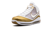 Load image into Gallery viewer, Nike Air Max Lebron 7 WHITE/WHITE-METALLIC GOLD