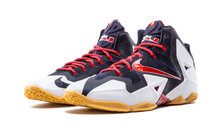 Load image into Gallery viewer, Nike Lebron 11 WHITE/UNVRSTY RD-OBSDN- PR PLT