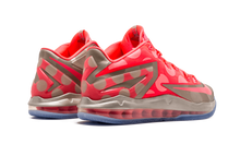 Load image into Gallery viewer, Nike Max Lebron XI Low collection METALLIC ZINC/HYPER PUNCH-ICE