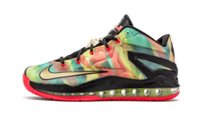 Load image into Gallery viewer, Nike Max Lebron 11 Low SE MULTI-COLOR/METALLIC GOLD