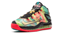 Load image into Gallery viewer, Nike Max Lebron 11 Low SE MULTI-COLOR/METALLIC GOLD