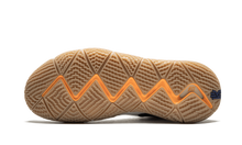 Load image into Gallery viewer, Nike Kyrie 4 WHITE/DEEP ROYAL