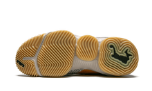 Load image into Gallery viewer, Nike Lebron XVI Low AC KUMQUAT/KUMQUAT-BLACK