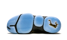 Load image into Gallery viewer, Nike Lebron XVI KC BLACK/METALLIC GOLD-ROSE FROST