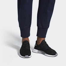 Load image into Gallery viewer, DEERUPT RUNNER SHOES CORE BLACK / CORE BLACK / SOLAR RED ADIDAS