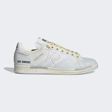 Load image into Gallery viewer, RS PEACH STAN SMITH SHOES LIGHT SAND / CLOUD WHITE / CORE WHITE ADIDAS