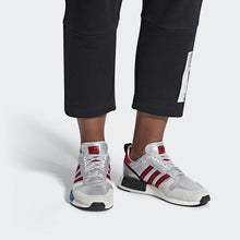 Load image into Gallery viewer, RISING STARXR1 SHOES SILVER METALLIC / COLLEGIATE RED / CLOUD WHITE ADIDAS