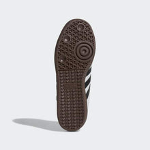 Load image into Gallery viewer, SAMBA CLASSIC SHOES CLOUD WHITE / BLACK / CLOUD WHITE ADIDAS