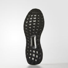 Load image into Gallery viewer, ULTRABOOST SHOES CLOUD WHITE / CLEAR GREY / CORE BLACK ADIDAS