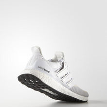 Load image into Gallery viewer, ULTRABOOST SHOES CLOUD WHITE / CLEAR GREY / CORE BLACK ADIDAS