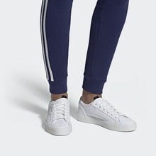 Load image into Gallery viewer, ADIDAS SLEEK SHOES CLOUD WHITE / CLOUD WHITE / CRYSTAL WHITE ADIDAS