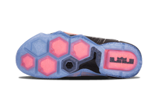 Load image into Gallery viewer, Nike Lebron 12 ALUMINUM/SUNSET GLOW-HT LV-BLK