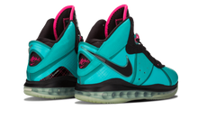 Load image into Gallery viewer, Nike Lebron 8 RETRO/BLACK-PNK FLSH-FLMNT GRN