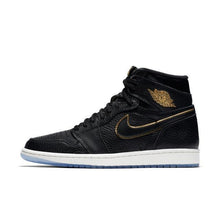 Load image into Gallery viewer, Men's Jordan 1 Retro High OG Basketball Shoes - Black