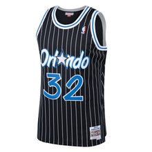 Load image into Gallery viewer, 32 - Men's Mitchell &amp; Ness Shaquille O'Neal Black Orlando Magic 1994-95 Hardwood Classics Swingman Jersey  - Black